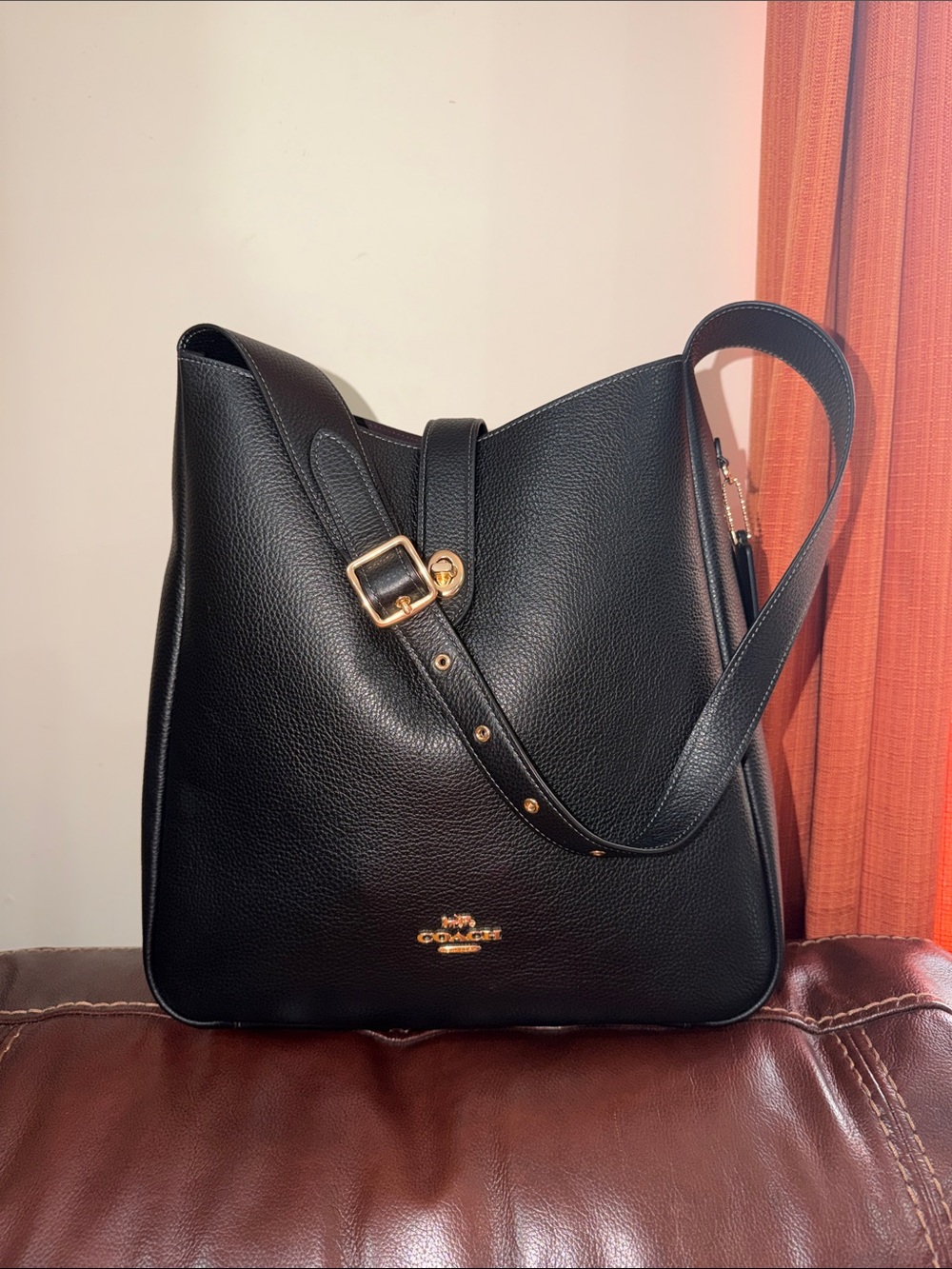‼️Coach Large Hadley Black Leather Shoulder Bag - Picture 3 of 12